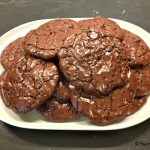 Cookies brownies aux noix, sans farine et sans gluten – Recette en vidéo