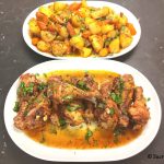 Pilons de poulet au paprika avec des pommes de terre et des carottes – Recette en vidéo