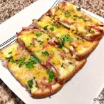 Tartines gratinées au jambon et au fromage – Recette en vidéo