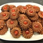 Biscuits pochés au cacao avec des jaunes d’oeufs – Recette en vidéo
