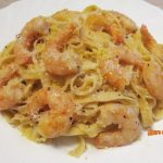 Tagliatelles aux crevettes, sauce crémeuse au Saint Marcelin