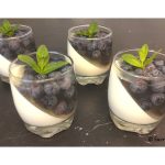 Panna cotta aux myrtilles – Recette en vidéo